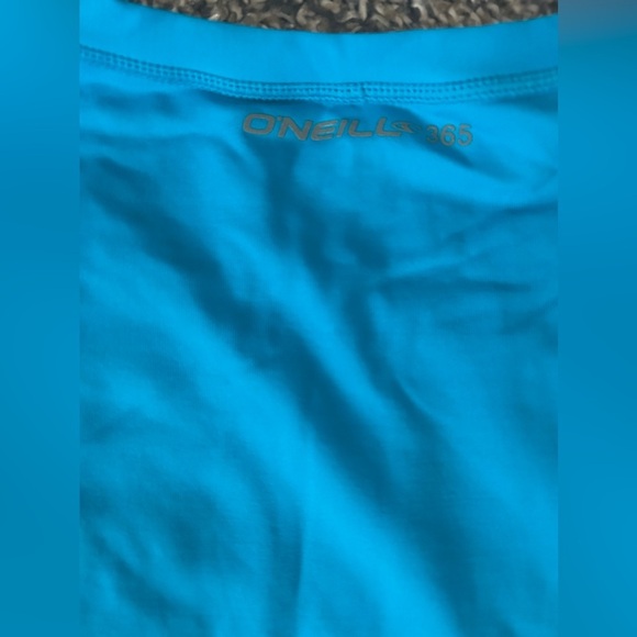 O’Neil 365 swim and sun long sleeve top size XS - Picture 5 of 8